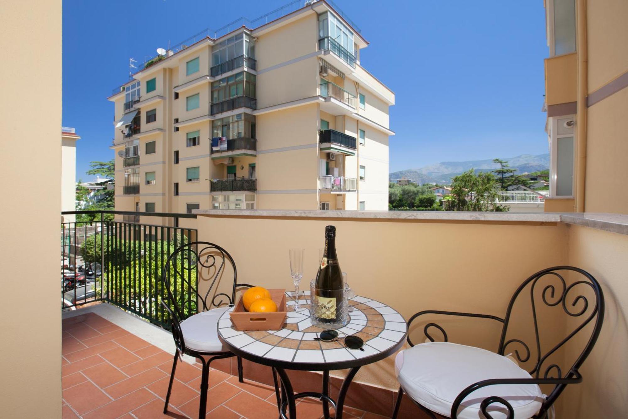 Camalu Sorrento Bed & Breakfast Exterior photo